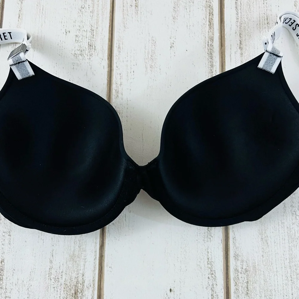 36C Victoria’s Secret T-Shirt Lightly Lined Demi Bra Black Logo Straps - Picture 6 of 7